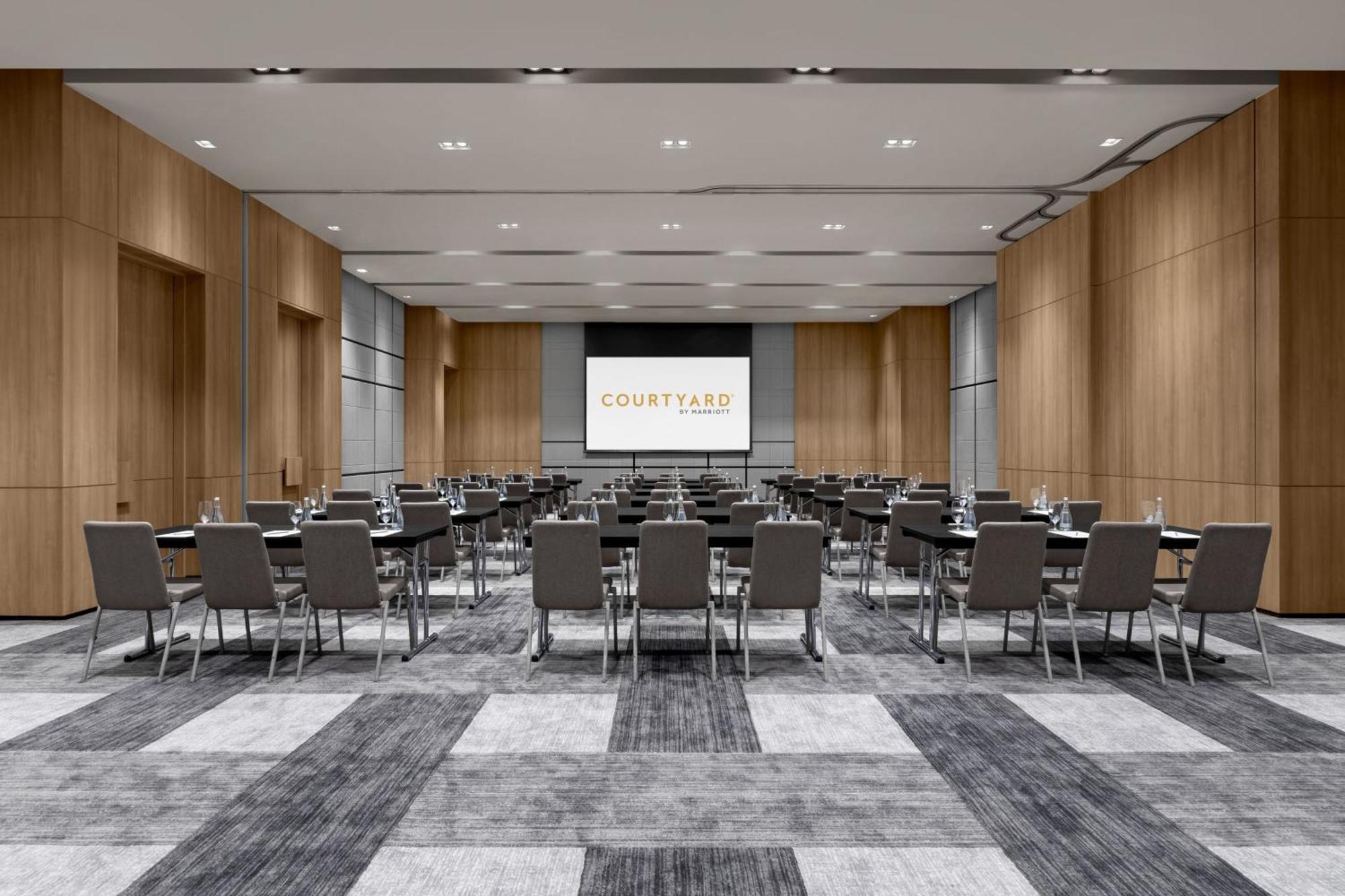 Courtyard By Marriott Bangkok Suvarnabhumi Airport المظهر الخارجي الصورة